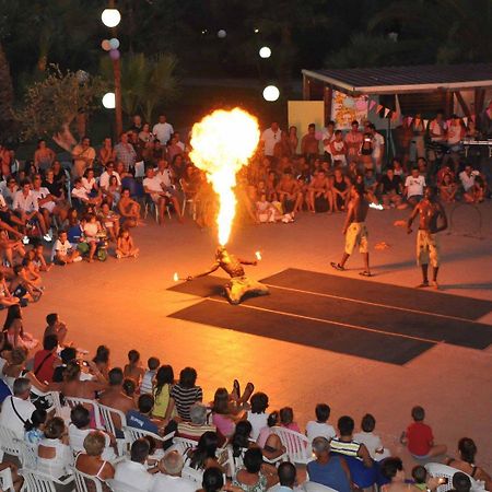 מלון נובה סירי מרינה Centro Turistico Akiris מראה חיצוני תמונה